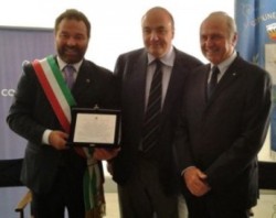 Premio Capalbio per il progetto Minibond a Viola